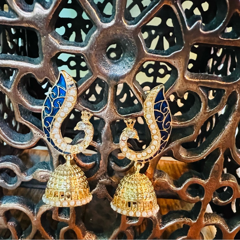 Vintage India peacock style earnings
